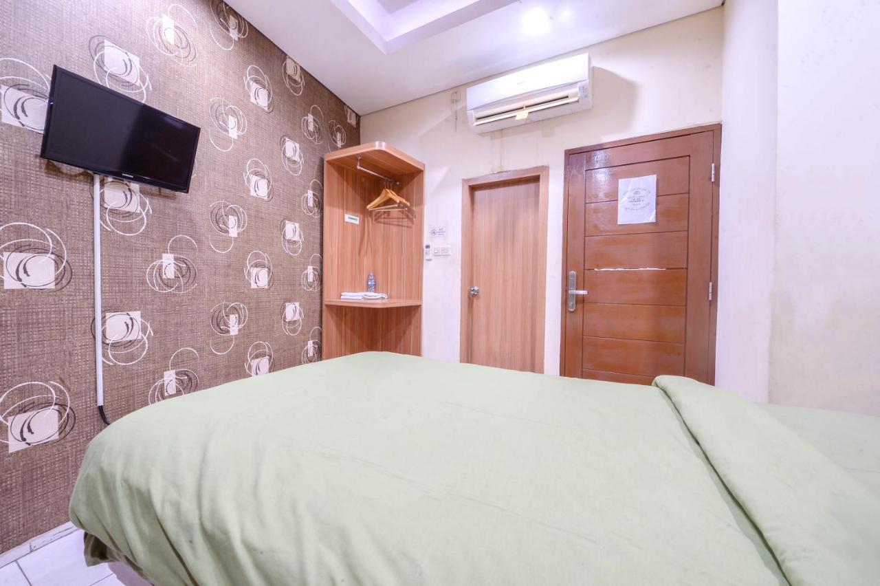 กรีน แอปเปิล เรสซิเดนซ์ เรดพาร์ตเนอร์ Hotel จาการ์ตา ภายนอก รูปภาพ