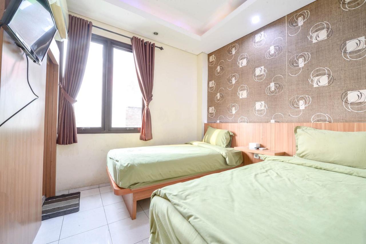 กรีน แอปเปิล เรสซิเดนซ์ เรดพาร์ตเนอร์ Hotel จาการ์ตา ภายนอก รูปภาพ
