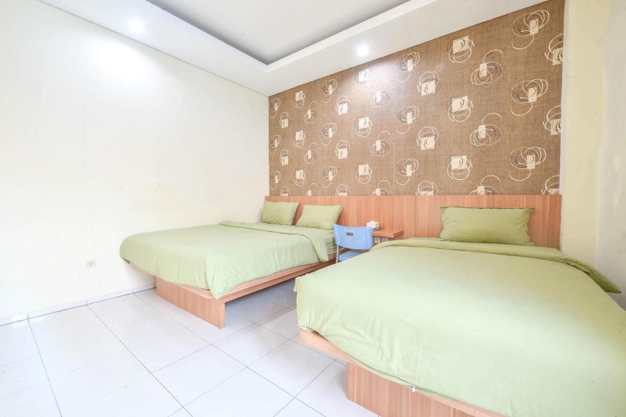 กรีน แอปเปิล เรสซิเดนซ์ เรดพาร์ตเนอร์ Hotel จาการ์ตา ภายนอก รูปภาพ