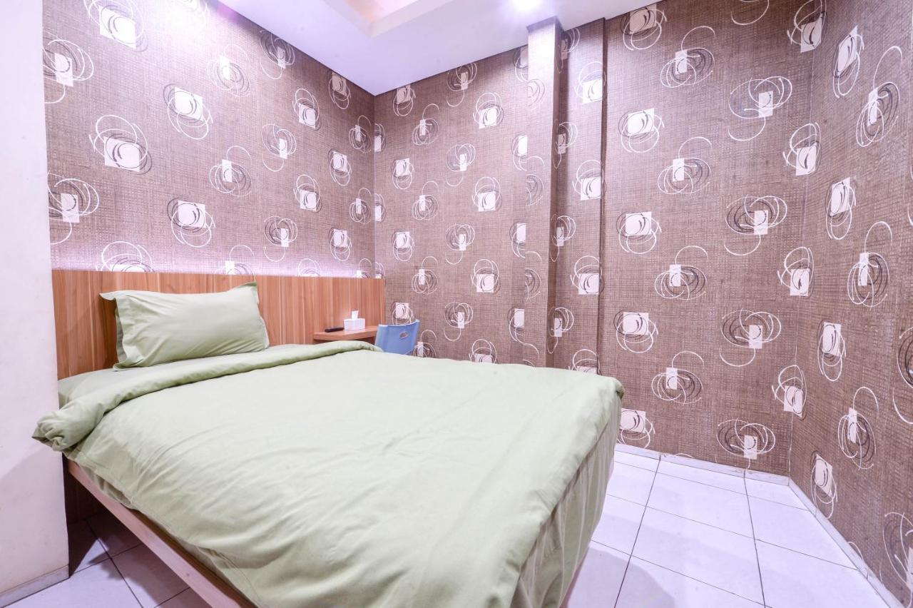 กรีน แอปเปิล เรสซิเดนซ์ เรดพาร์ตเนอร์ Hotel จาการ์ตา ภายนอก รูปภาพ